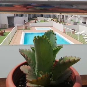 Blue Ocean Corralejo: Sunny Terrace, Pool, Wifi Appartement